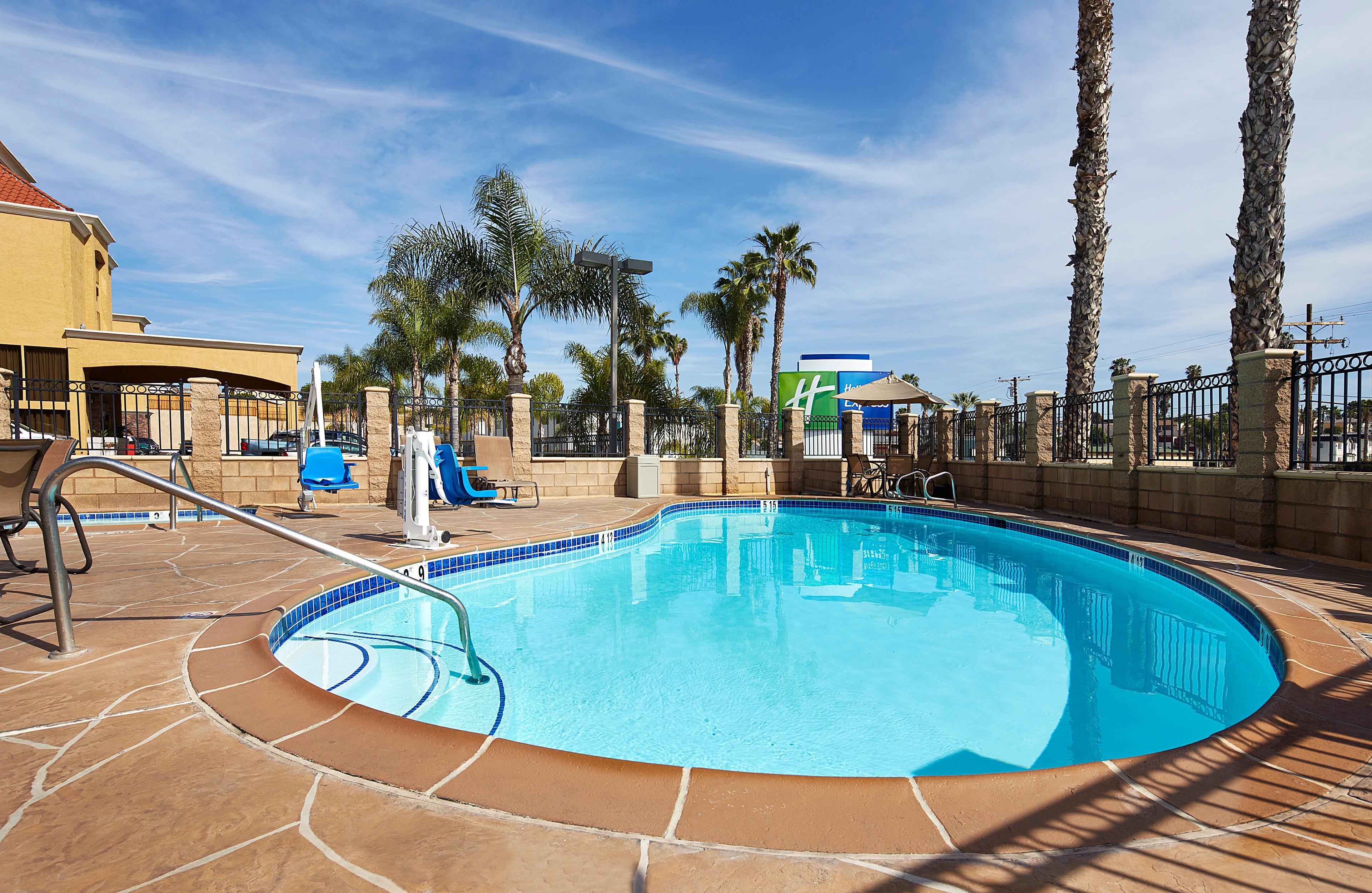 Holiday Inn Express San Diego South - National City By Ihg Luaran gambar